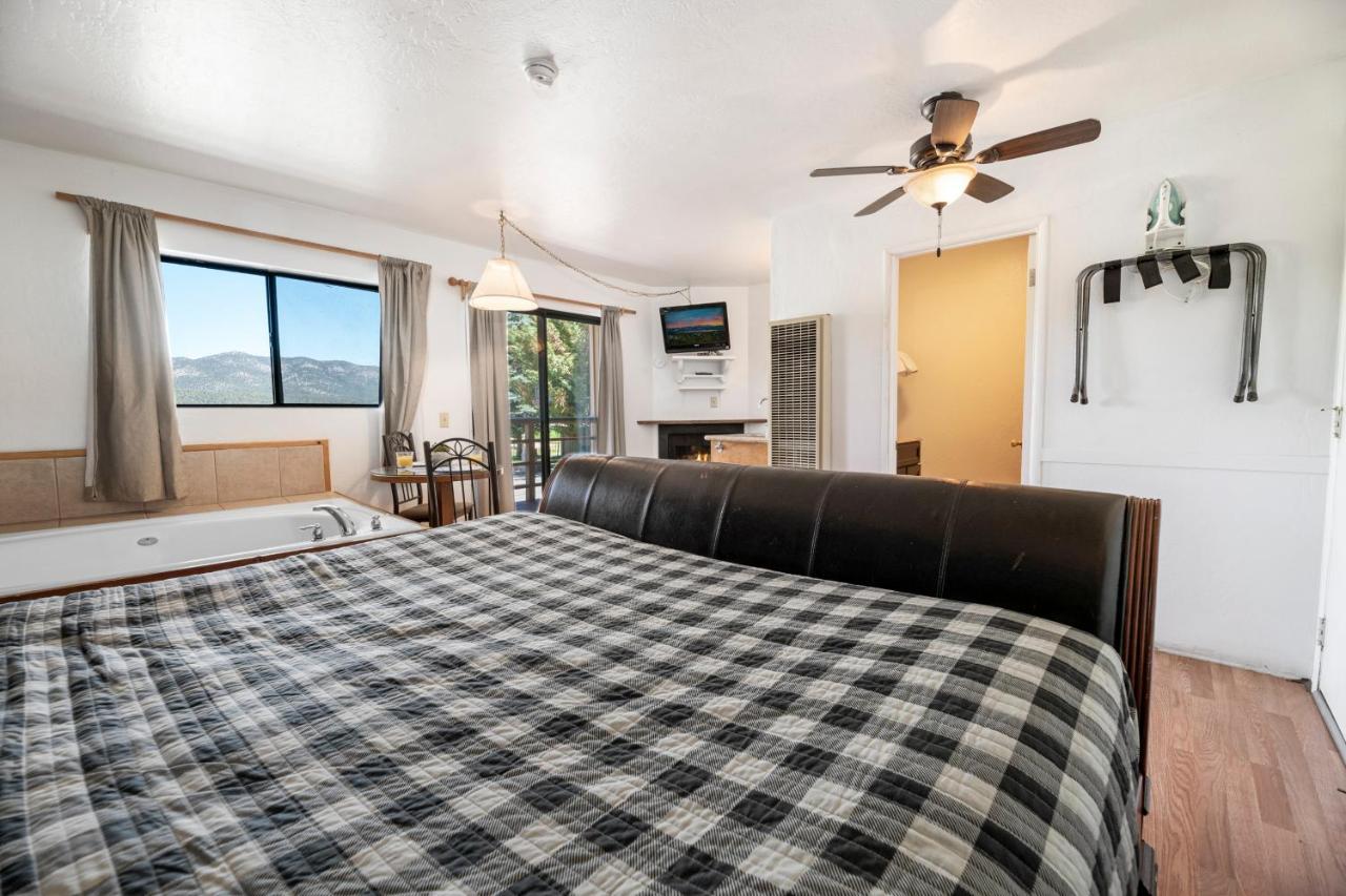 Big Bear Lake Front Lodge Exterior foto